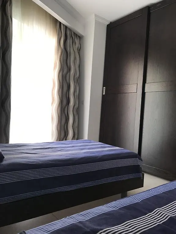 סליאמה Fort Cambridge Apartment